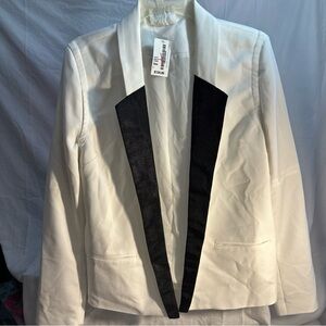 Aryn K light White with Black Trim Blazer Jacket Womens Size L Large NWT New